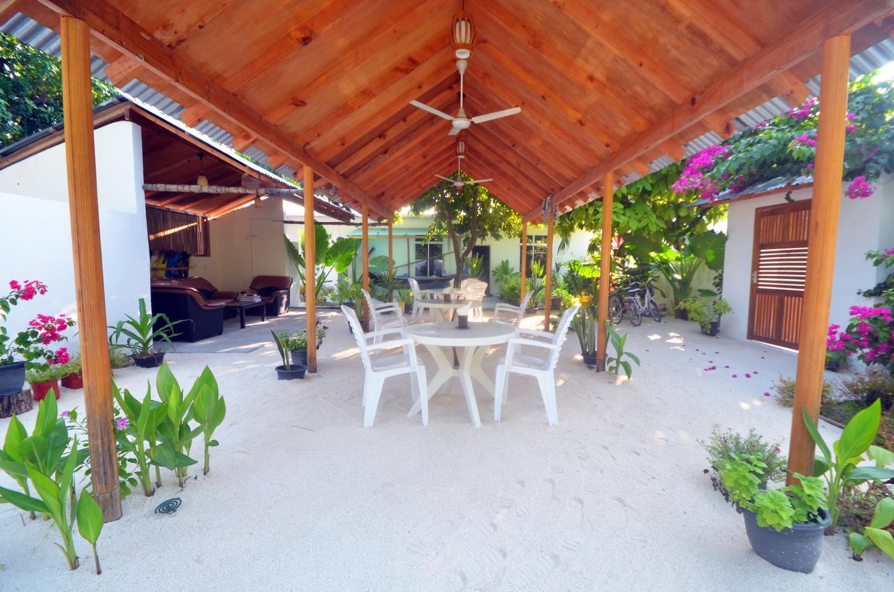 Resten Inn Thoddoo Exterior foto