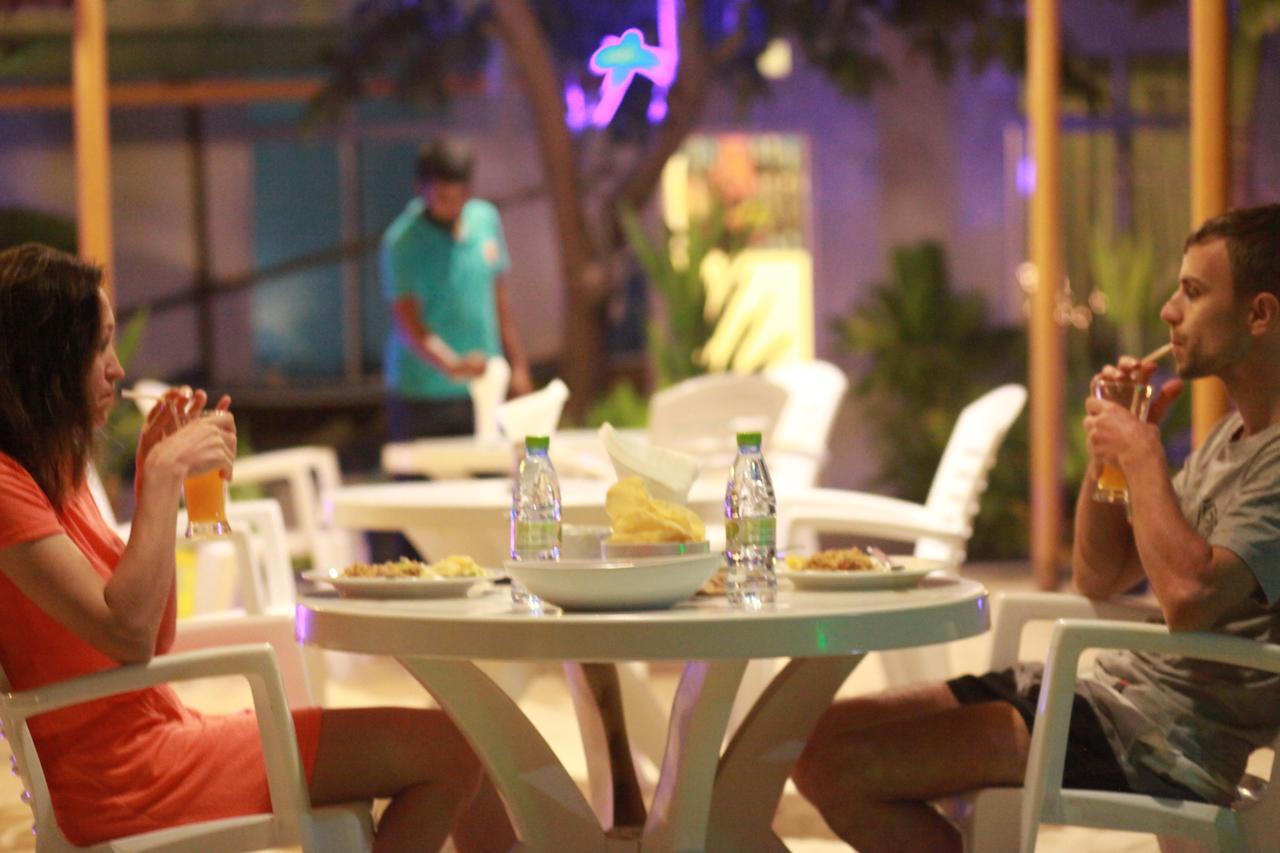 Resten Inn Thoddoo Exterior foto