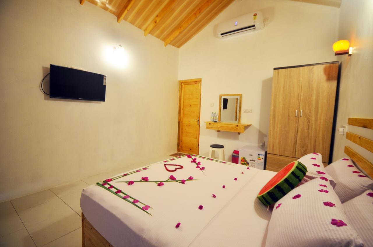 Resten Inn Thoddoo Exterior foto